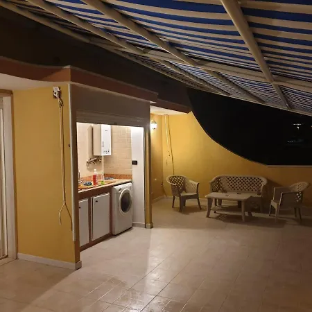 Attico In Riva Al Mare Apartman *