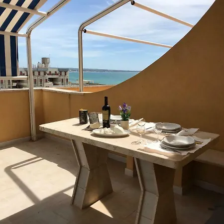 Attico In Riva Al Mare Apartment *